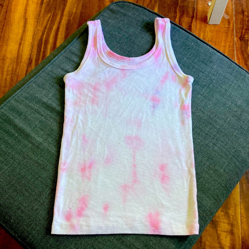 aerie tank